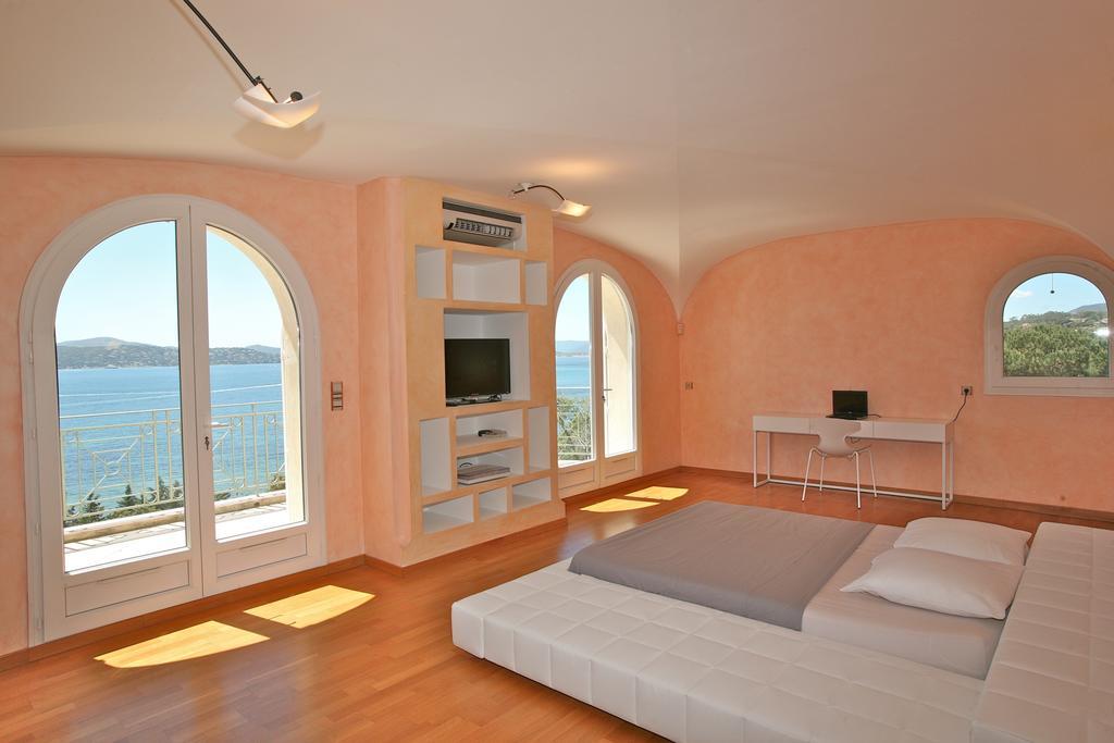 Villa La Croisette 생트막시메 객실 사진